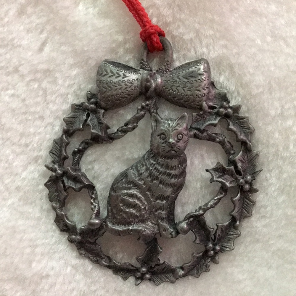 Silver Cat Pewter Ornament